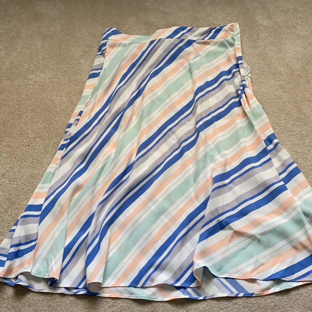 Loft skirt